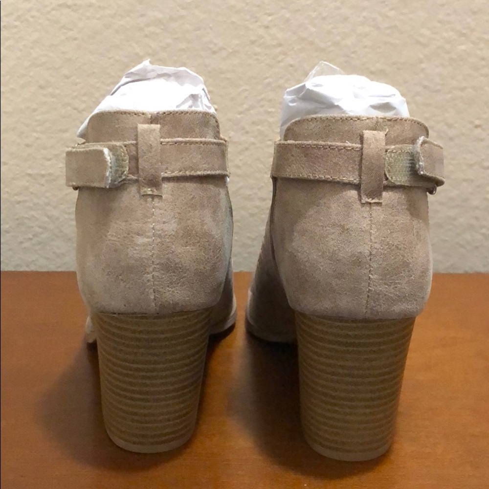 Bootie - Picture 6 of 8